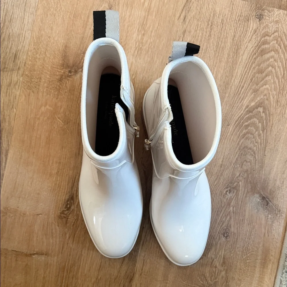 Kate Spade White Winter Boots - Picture 7 of 9